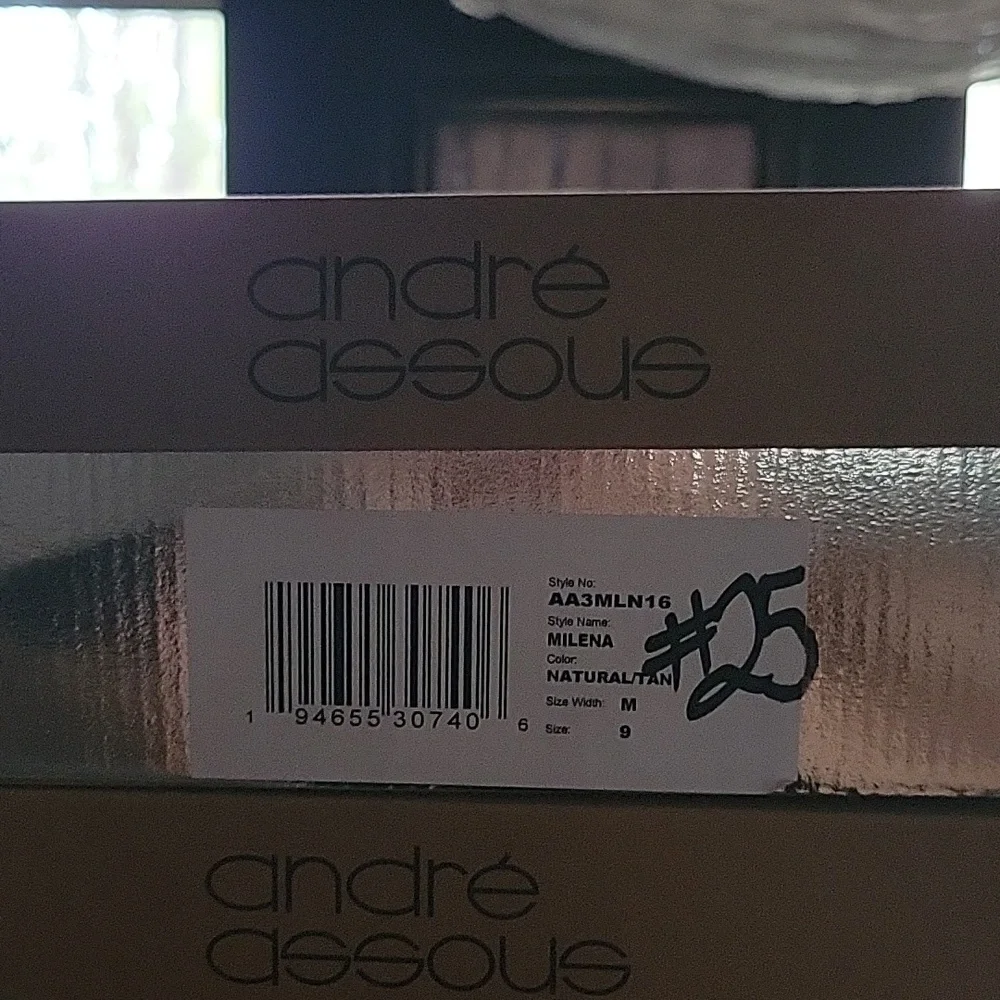 Andre Assous fits true
